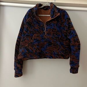 Lululemon XL/XXL Pullover Sweatshirt